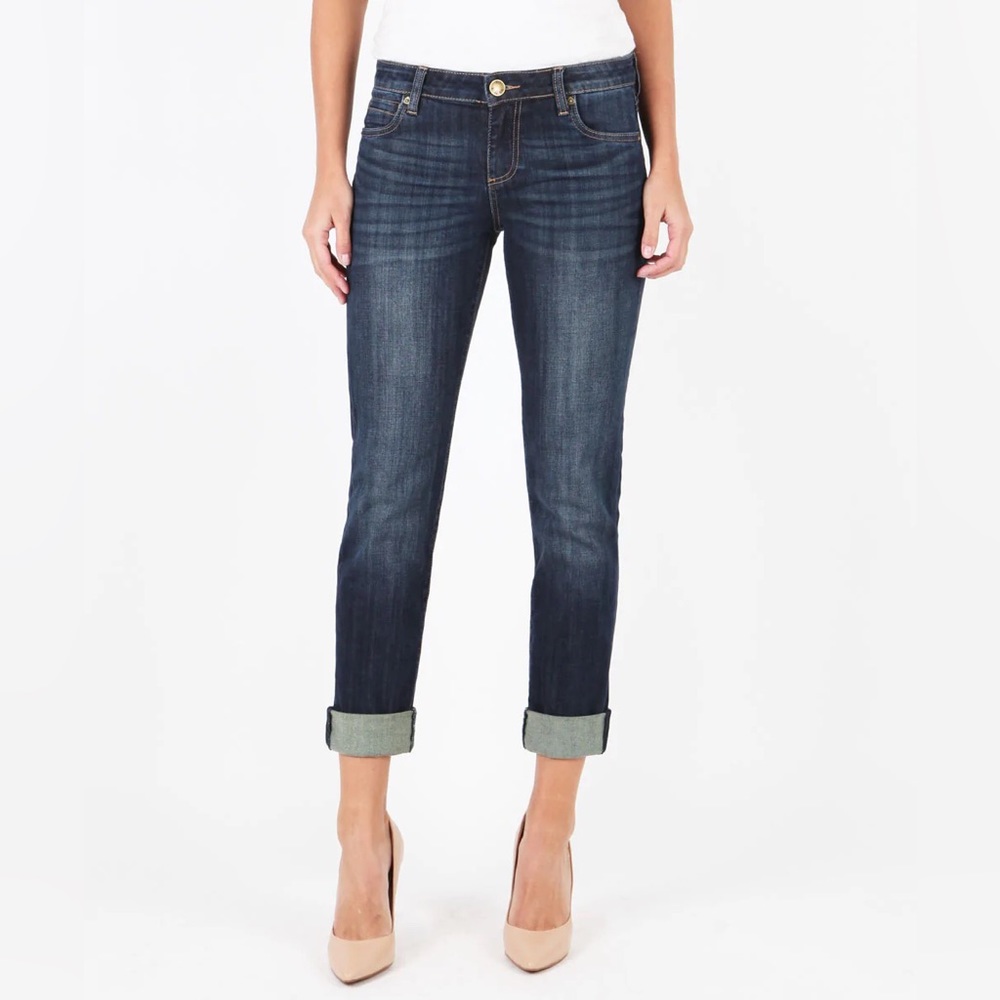 Kut from the Kloth Catherine Boyfriend Jeans size 6